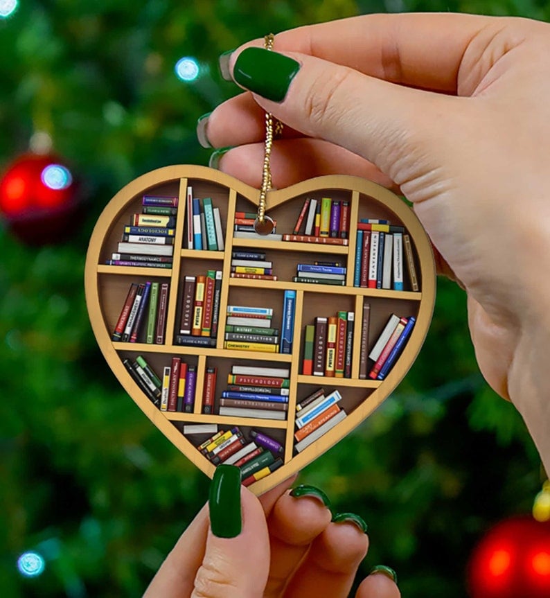 Book Lovers Ornament – 3D Heart Design, Artisan Craft